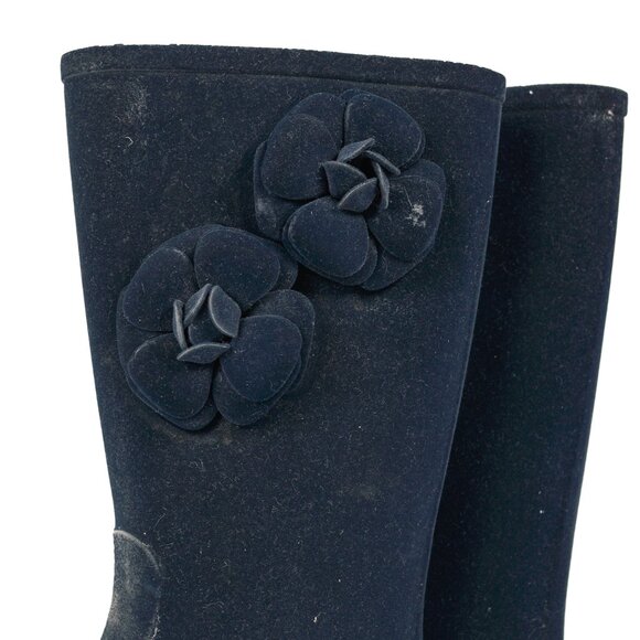 Chanel 11A Navy Velvet Camellia Rubber Rain Boots - Picture 10 of 12